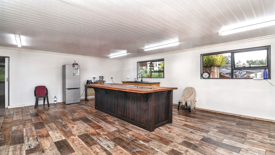 Commercial Property for Sale in Sedgefield Rural Western Cape